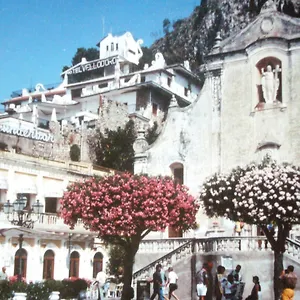 https://vello-doro.sicilyhotelsitaly.net