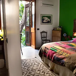 https://lirma-bb.sicilyhotelsitaly.net